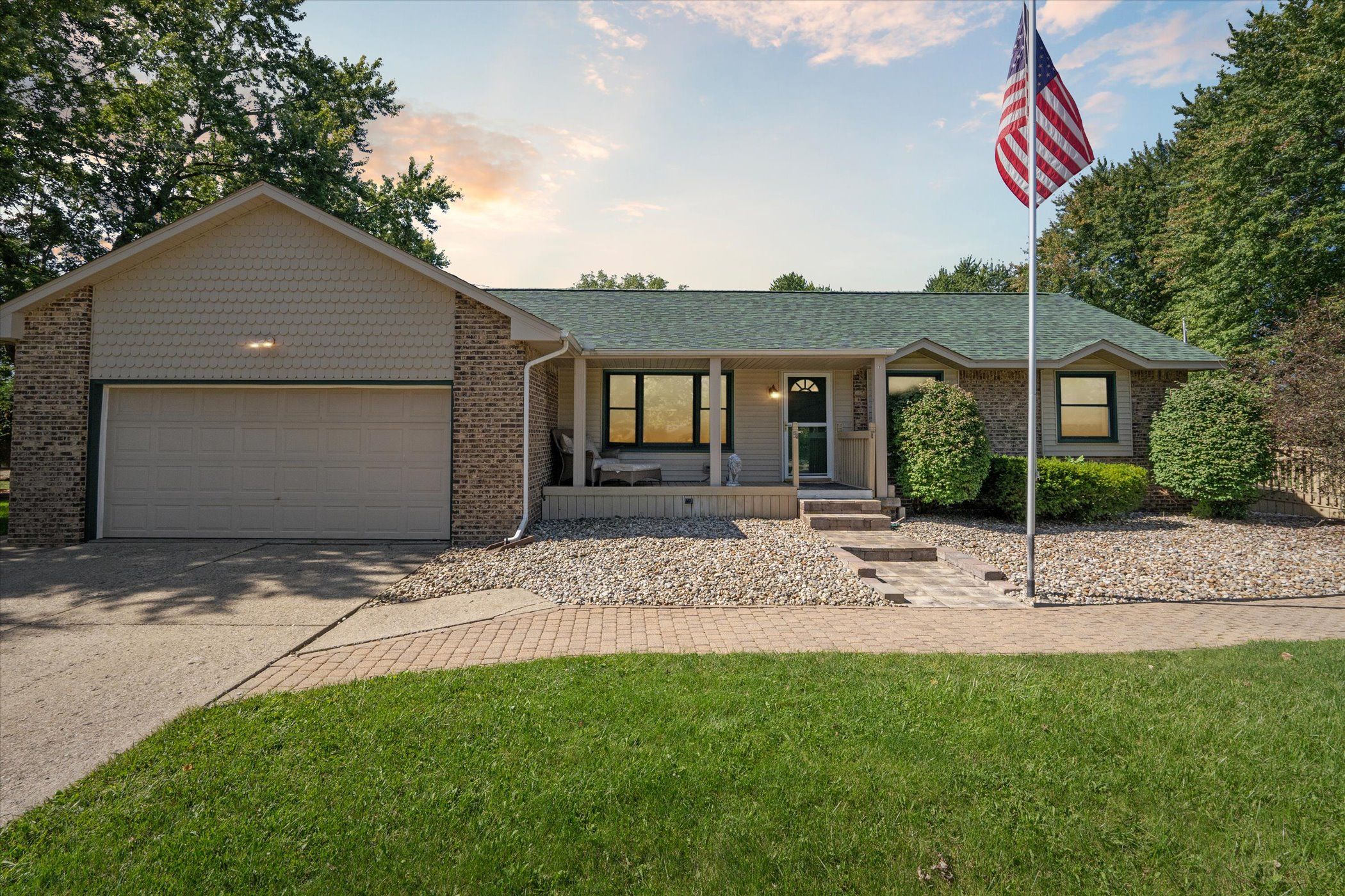 Old Haver Hill Ct, Grand Blanc, MI 48439