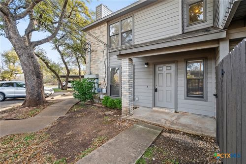 c-8406 Lyndon Ln, Austin, TX, 78729-3758 | Card Image