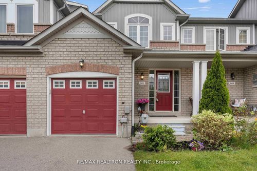 161 Hammill Hts, Mount Albert, ON, L0G1M0 | Card Image