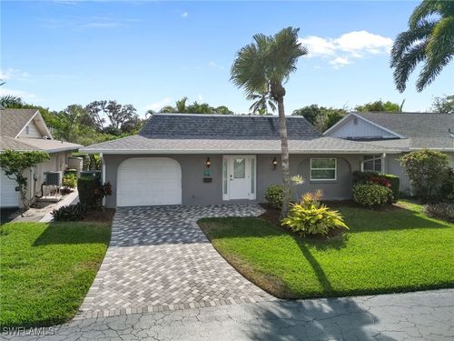 23-3 Crooked Ln, NAPLES, FL, 34112-0202 | Card Image