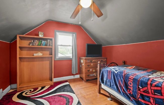 525 Buttonwoods Ave, House other with 3 bedrooms, 2 bathrooms and 5 parking in Warwick RI | Image 26