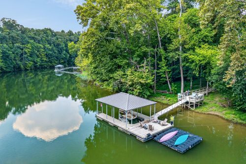 18 Admiral Ln, Rock Island, TN, 38581-3970 | Card Image