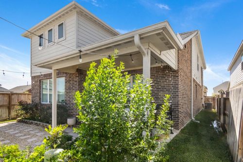761 Lake Lacosta Dr, Katy, TX, 77493-6431 | Card Image