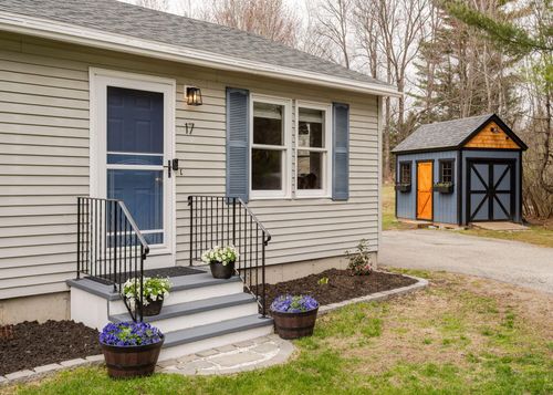 17 Christopher Road, Gorham, ME, 04038 | Card Image