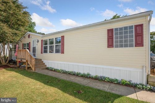 307 Seven Oaks Ln, LOTHIAN, MD, 20711-9535 | Card Image