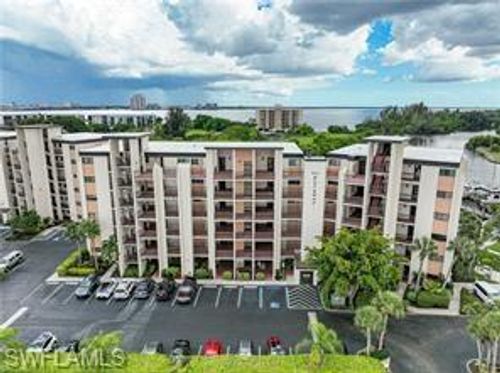 apt-242-3462 Hancock Bridge Pkwy, NORTH FORT MYERS, FL, 33903-7025 | Card Image