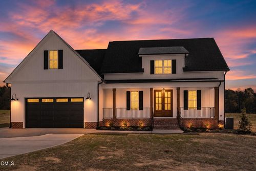 6415 Radio Tower Rd, Wilson, NC, 27893-7716 | Card Image