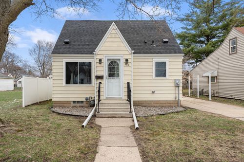 306 12th Avenue Sw, Austin, MN, 55912 | Card Image