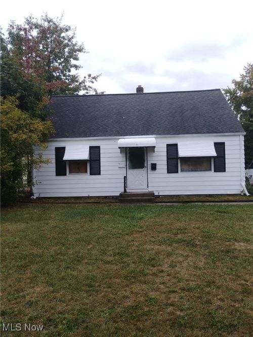 25650 Richards Ave, Euclid, OH, 44132-2242 | Card Image