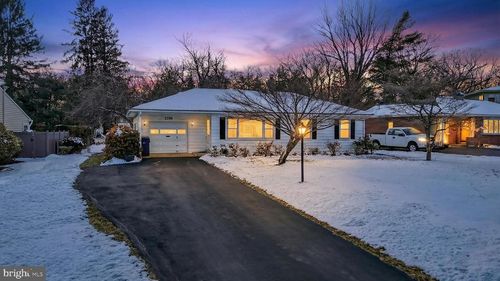 1218 N 34th St, Allentown, PA, 18104-2604 | Card Image