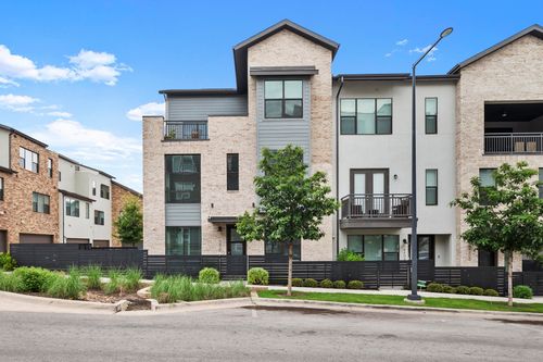 4410 Grotto Dr, Austin, TX, 78731 | Card Image