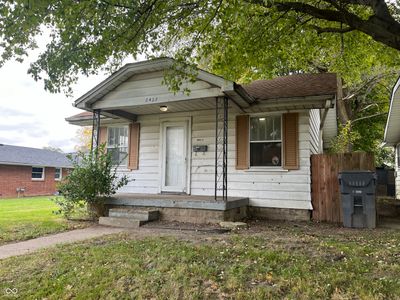 2422 Lincoln Street, House other with 2 bedrooms, 1 bathrooms and null parking in Anderson IN | Image 2