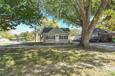 103 Locust Street, House other with 2 bedrooms, 2 bathrooms and null parking in Wellsville KS | Image 1