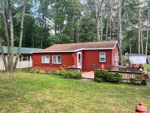 Green St, Harrison, MI 48625
