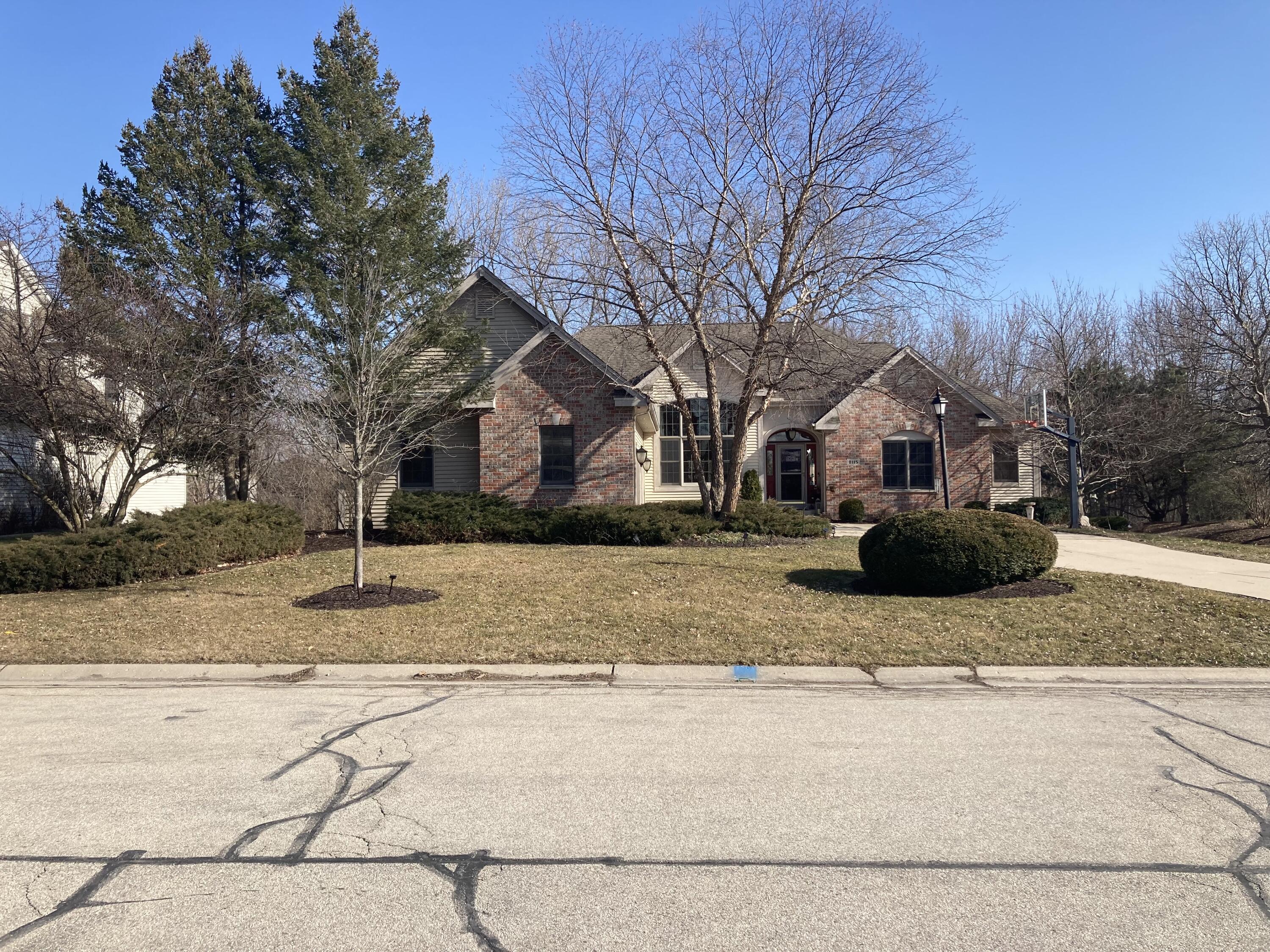 Ridge Dr, Pleasant Prairie, WI 53158