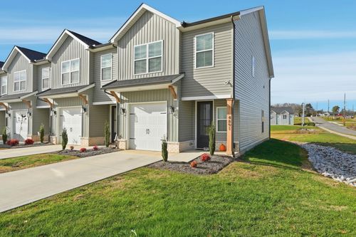 4891 Ancient Glacier Ln, Knoxville, TN, 37918-4016 | Card Image
