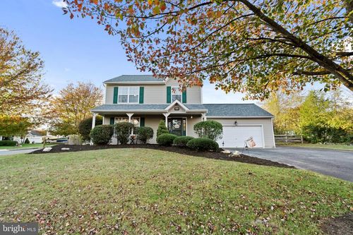 61 Victoria Dr, Barto, PA, 19504-8884 | Card Image