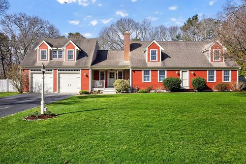 69 Union St, Yarmouth Port, MA, 02675-1938 | Card Image