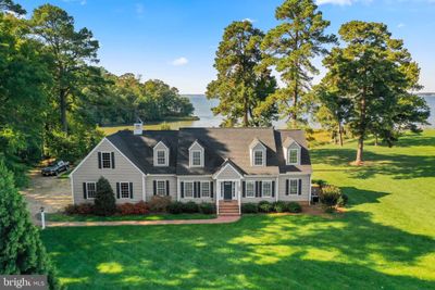 330 River Village Drive, Home with 4 bedrooms, 3 bathrooms and null parking in Weems VA | Image 1