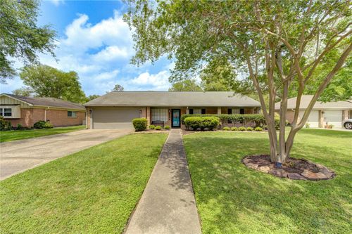 9534 Meadowglen Ln, Houston, TX, 77063-3817 | Card Image