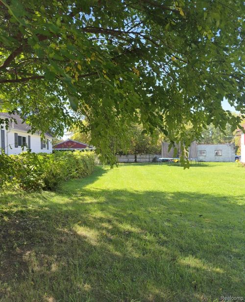 2511 Wilkins St, Saginaw, MI, 48601-3385 | Card Image