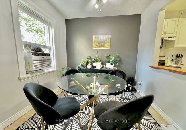 303 - 114 Vaughan Rd, Condo with 1 bedrooms, 1 bathrooms and 1 parking in York ON | Image 9