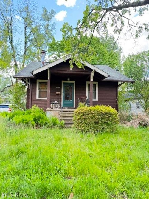 1706 Hampton Road, Akron, OH, 44305 | Card Image