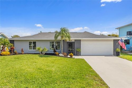 6048 Perthshire Ln, FORT MYERS, FL, 33908-4497 | Card Image