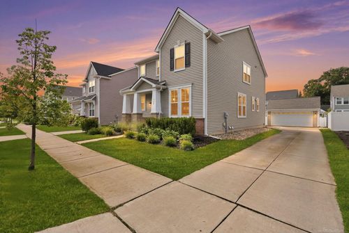 420 College St, Ferndale, MI, 48220-2961 | Card Image