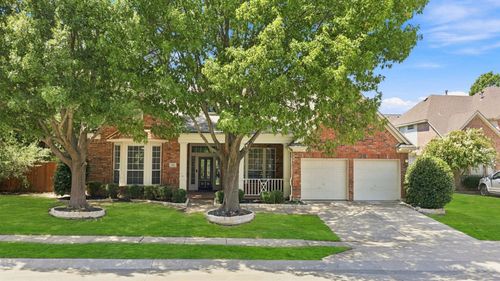 708 Hackberry Ridge Dr, Mckinney, TX, 75072-6744 | Card Image
