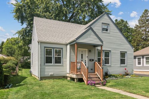 418 S Lake Ter, Mundelein, IL, 60060-2724 | Card Image