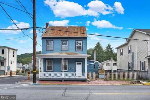 249 S Tulpehocken St, PINE GROVE, PA, 17963-1077 | Card Image