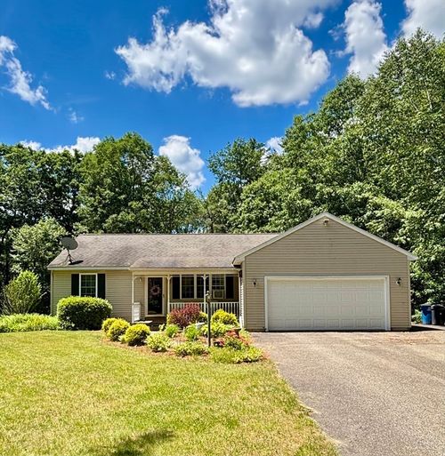 86 Chicopee Dr, Hubbardston, MA, 01452-1562 | Card Image