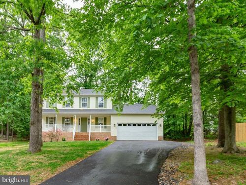 1716 Raines Dr, Fredericksburg, VA, 22401-2245 | Card Image