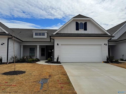 169 Little Britain St, Madison, AL, 35758-5016 | Card Image