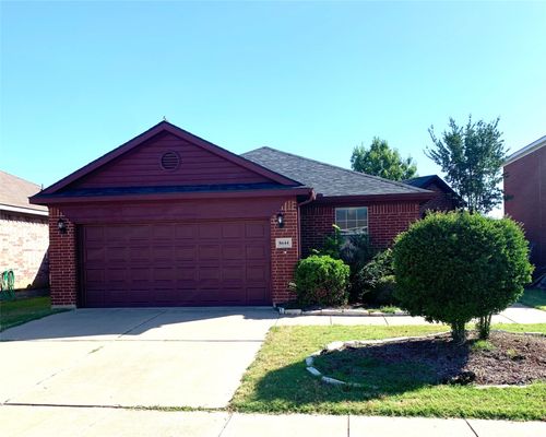 8644 Arcadia Park Dr, Fort Worth, TX, 76244-7961 | Card Image