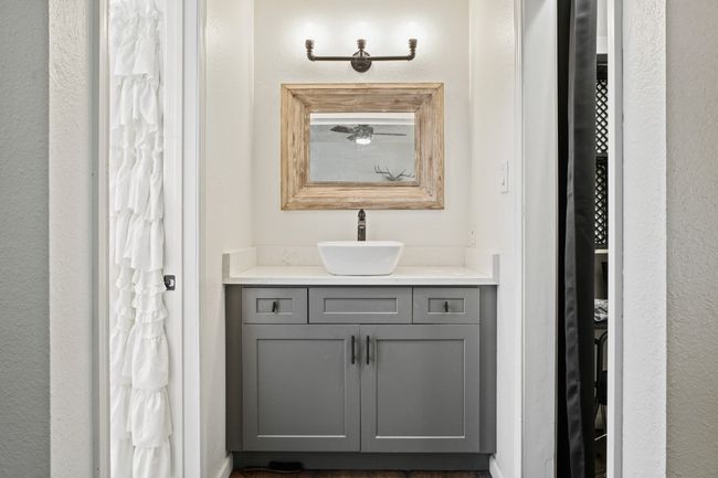 Vanity in primary bathroom | Image 16