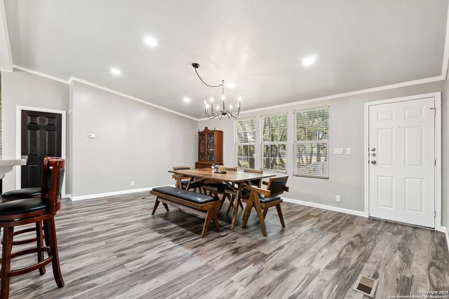 5273 Savannah Way, House other with 3 bedrooms, 2 bathrooms and null parking in Von Ormy TX | Image 5