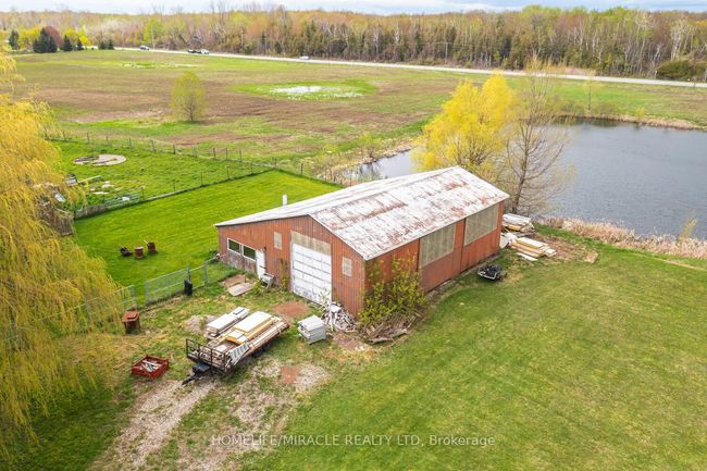 18330 Mountainview Rd, House other with 3 bedrooms, 1 bathrooms and 18 parking in Caledon East ON | Image 6