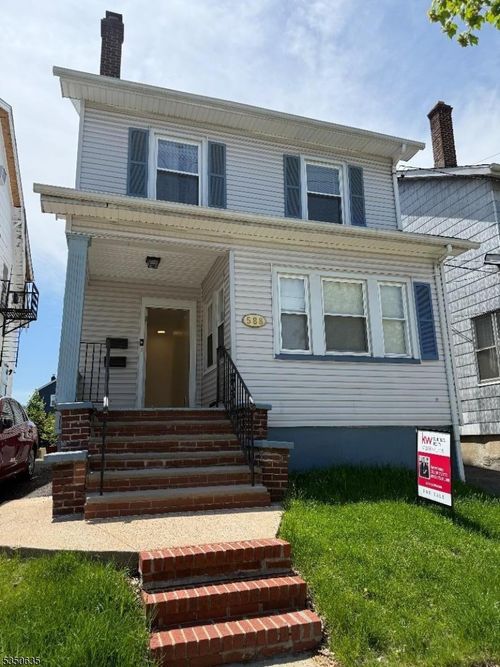 2-588 Chestnut St, Orange, NJ, 07050-1127 | Card Image