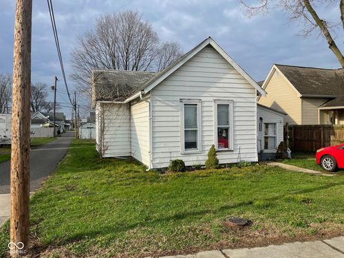 1932 Indiana Avenue, Columbus, IN, 47201 | Card Image