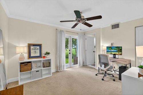 101-1685 42nd Square, Vero Beach, FL, 32960 | Card Image