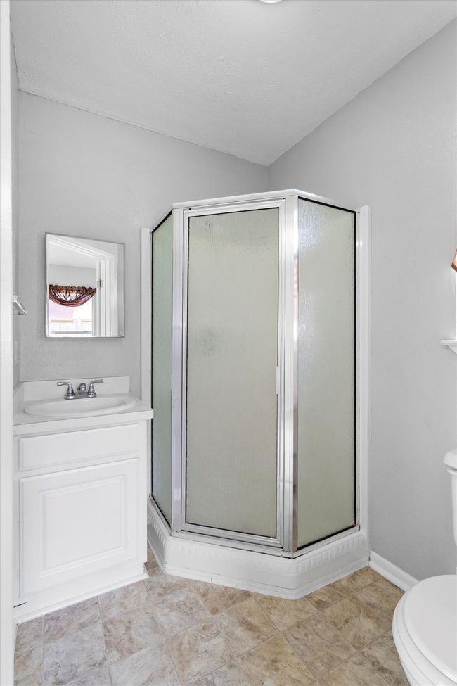 4025 Shagbark St, House other with 4 bedrooms, 3 bathrooms and null parking in Fort Worth TX | Image 35