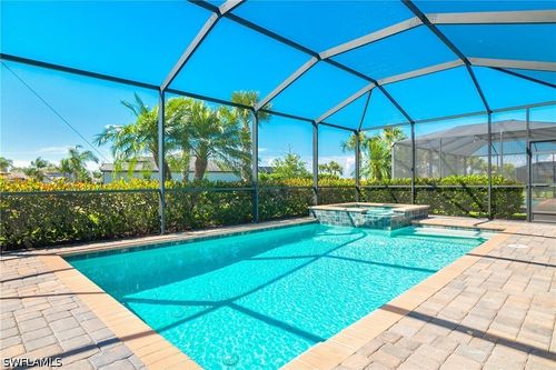 19952 Beverly Park Rd, Estero, FL, 33928-6509 | Card Image