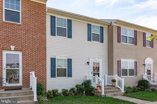 7262 Statesman Blvd, Ruther Glen, VA, 22546-5246 | Card Image
