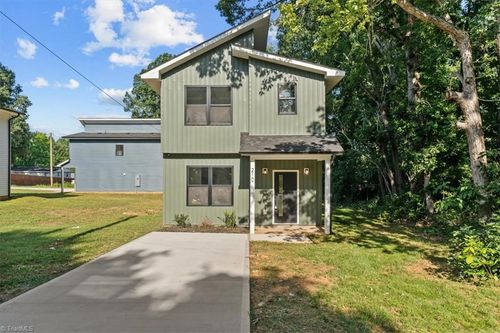 210 S Carter St, Liberty, NC, 27298-3138 | Card Image