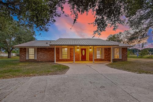 3122 Kueck Rd, Rosenberg, TX, 77471-8946 | Card Image