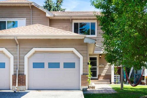 20 Midpark Gdns Se, Calgary, AB, T2X1N7 | Card Image