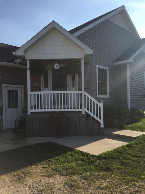 5863 N Lumberjack Rd, Riverdale, MI, 48877-9721 | Card Image