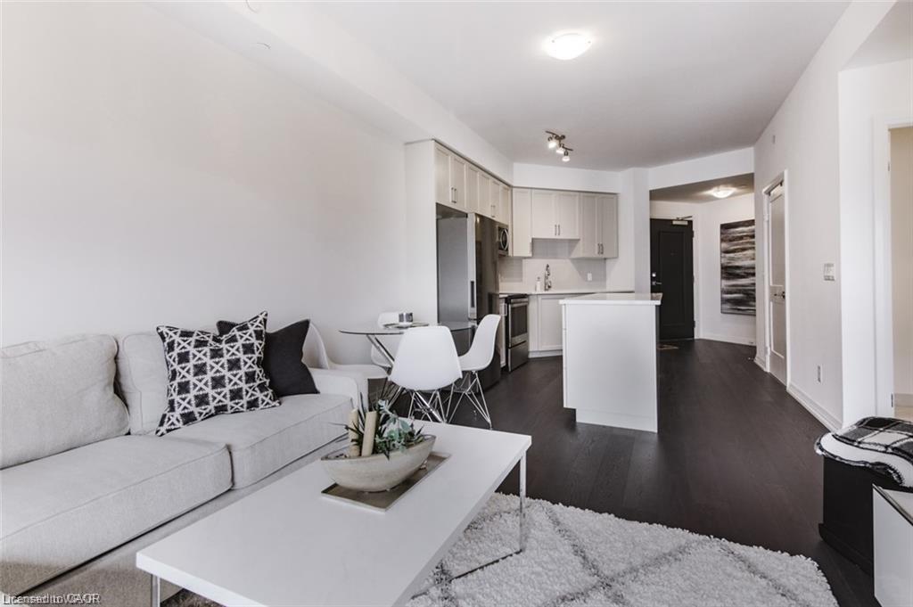 Residential Lease in Waterloo 4